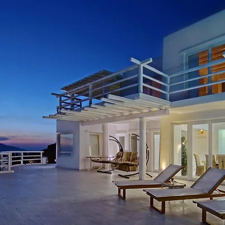 M11 - Mykos - Luxury Oasis In Kastro Mykonos Town