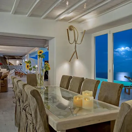 Villa M11 - Mykos - Luxury Oasis In Kastro Mykonos Town